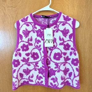 Zara sweater vest with front buttons